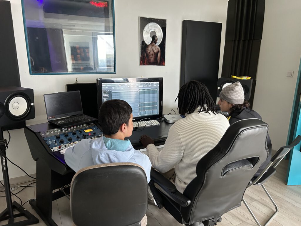 Urban school, école de musique studio jam high